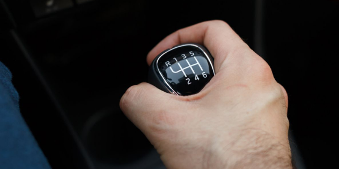 «Немногие знают, что делать, а зря»: Рассказываю, как ехать на автомобиле, если сцепление перестало работать. Делюсь хитростями