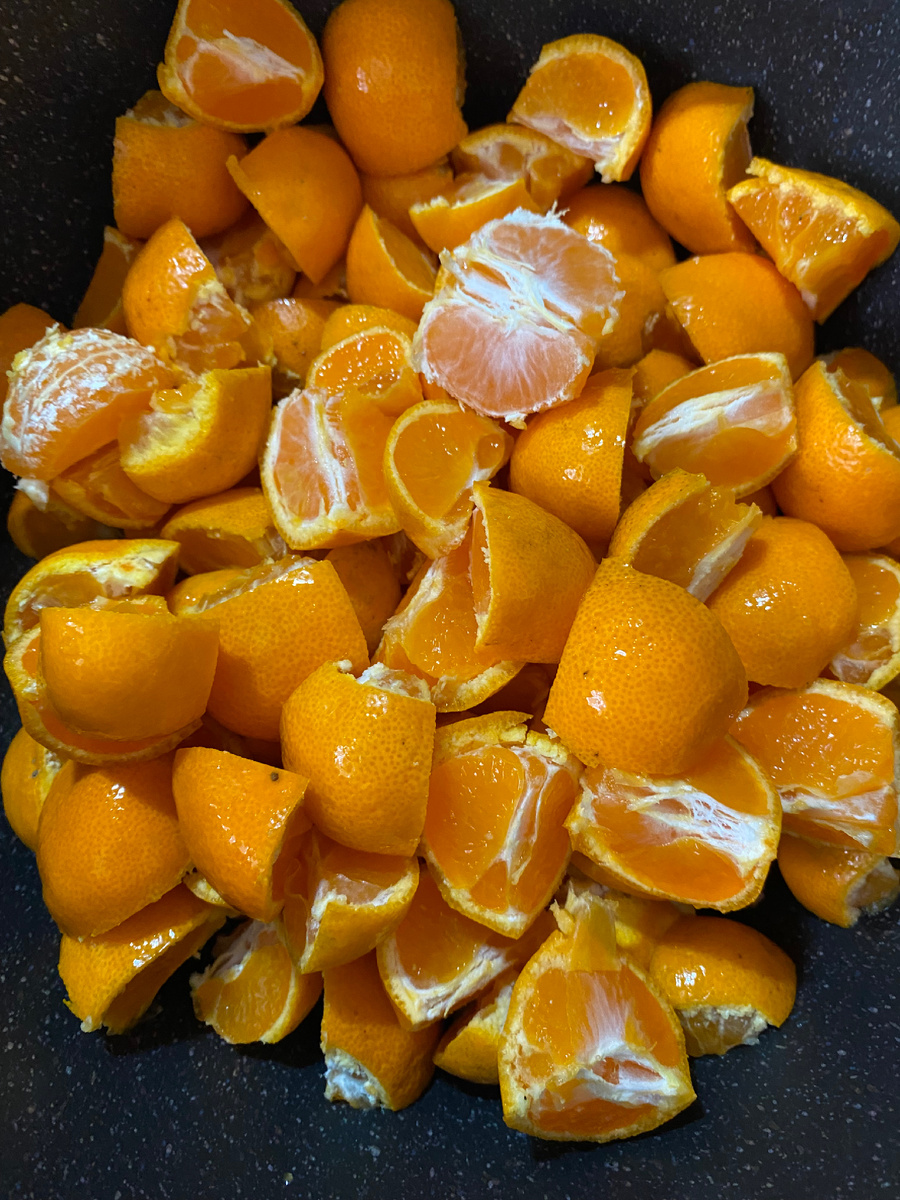 Порезала так