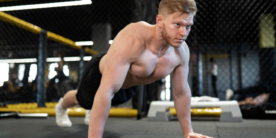 Не так тяжело, как вы думали - как накачаться отжиманиями от пола (готовая рабочая программа)