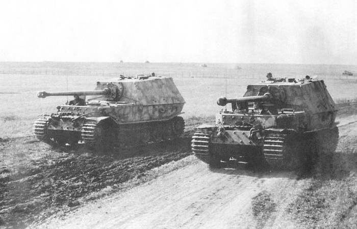 Выпустили меньше сотни подобных САУ. /Фото: en.topwar.ru.