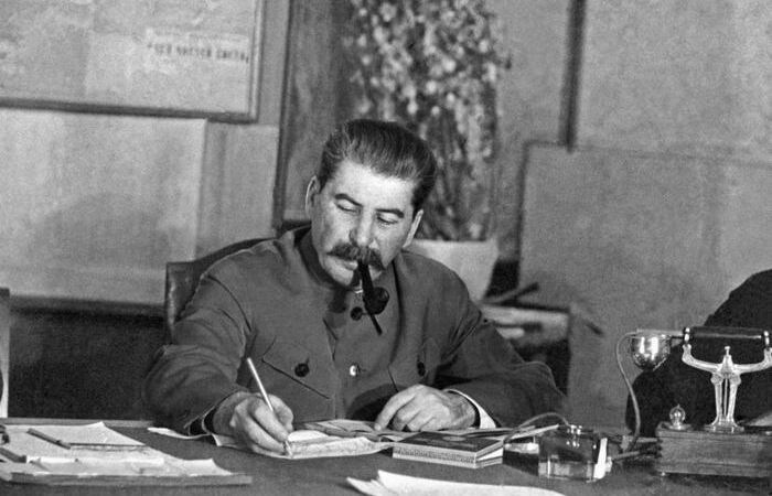 Вся сверхдоходы шли на премию. /Фото: last.fm.