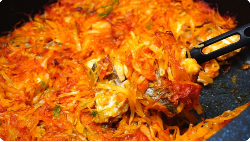 Рыба в капустном маринаде. Такой ужин никого не оставит равнодушным...