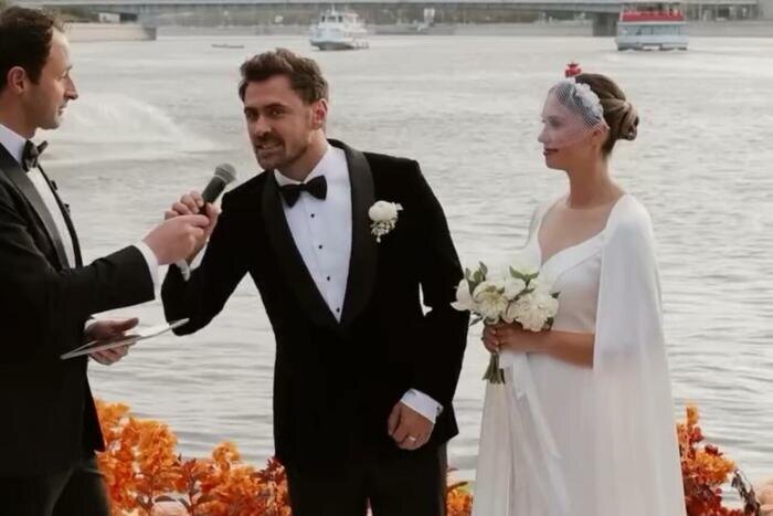 25 августа 2025 года Агата и Пётр поженились.