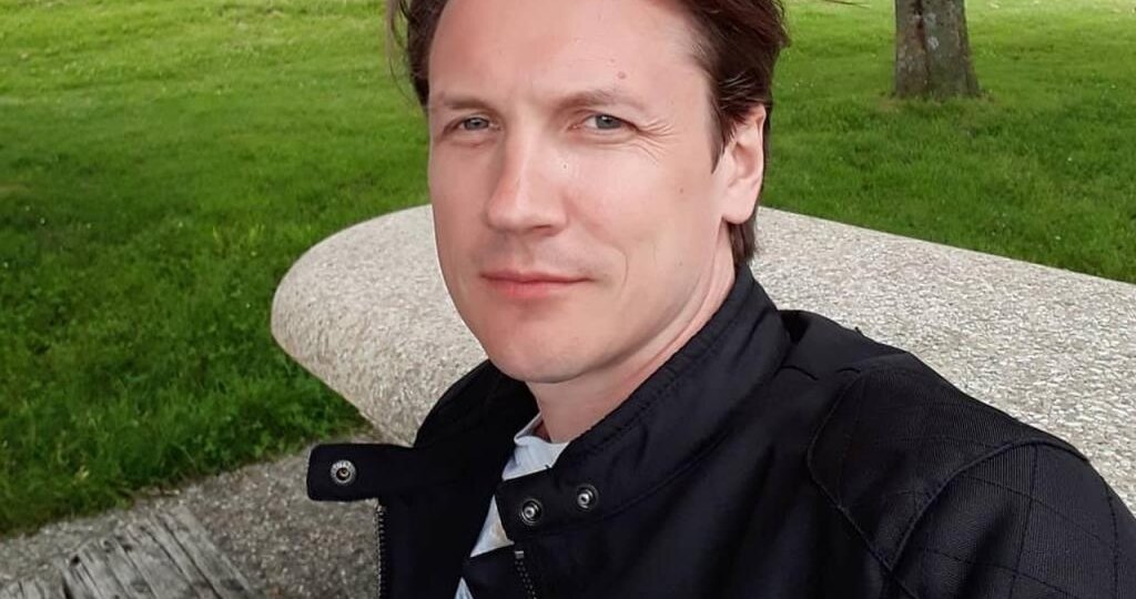 Ушёл из «Пельменей», потерял зал, но обрел королеву: Как поменялись ролями супруги Мясниковы