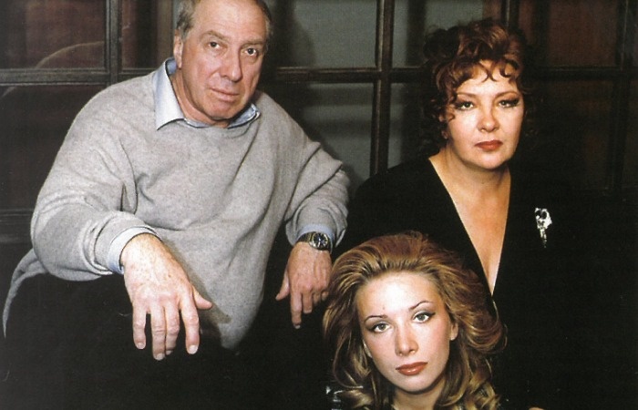 Дарья Юрская с родителями.