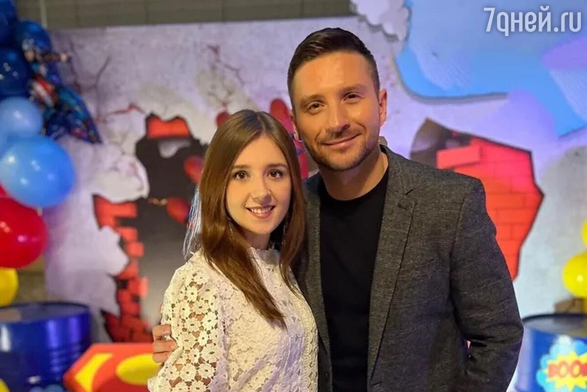    Сергей Лазарев с племянницей соцсети
