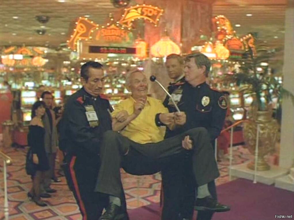 Леонид Гайдай в фильме «На Дерибасовской хорошая погода, на Брайтон-Бич опять идут дожди»