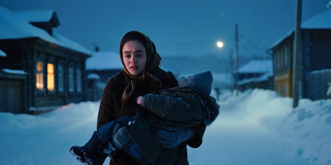 Свекровь назвала меня грязью. Через 13 лет её сын стоял у моей двери