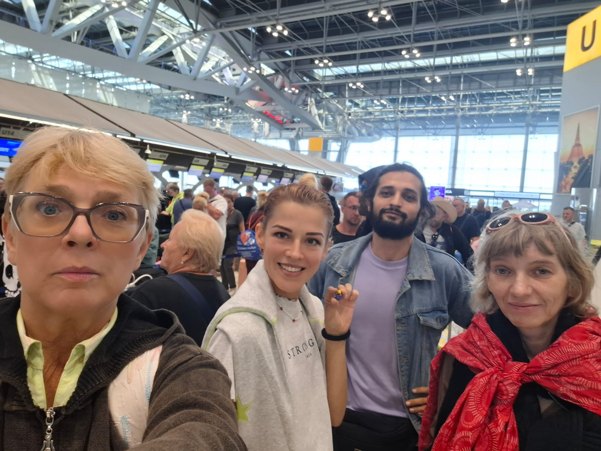 Команда спасения.  