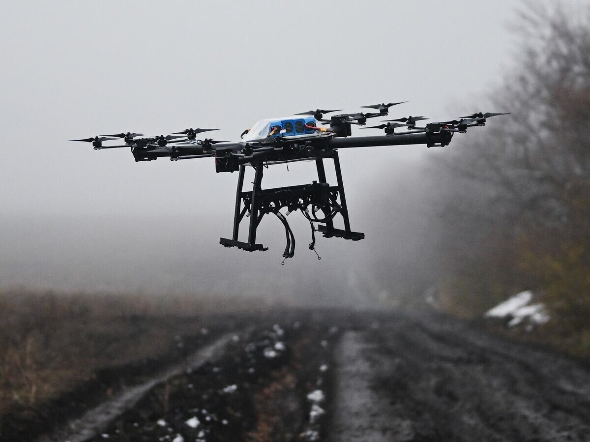    Испытания трофейного тяжелого беспилотника ВСУ "Баба-Яга" | © РИА Новости / Станислав Красильников