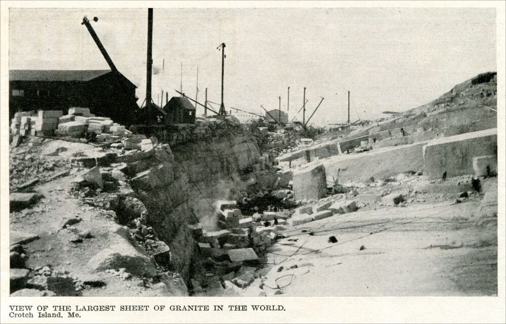 «Вид на самый большой в мире гранитный пласт. Кротч-Айленд, штат Мэн». (Карьер строительной компании Ryan Parker Construction Co. quarry)  Из "The Monumental News," Feb. 1907, стр. 169