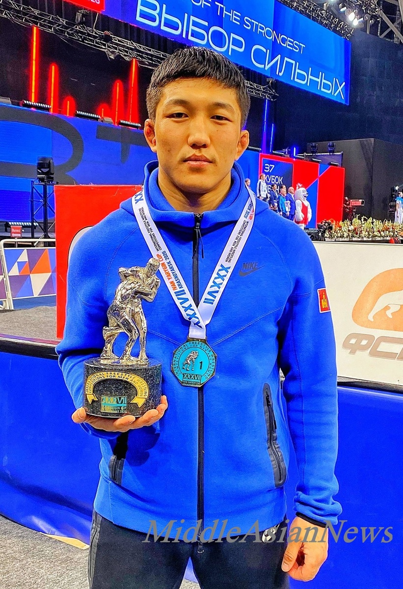 Мөнх-Эрдэнэ Батхуяг 