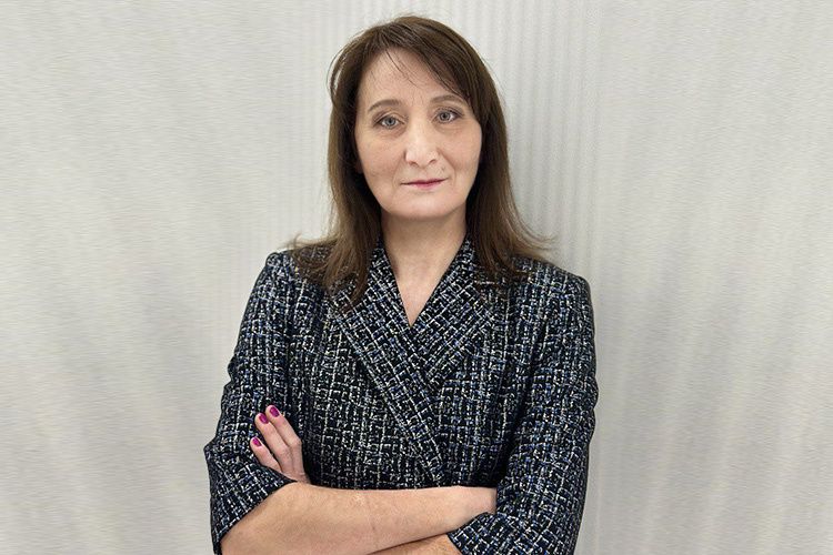    Глава благотворительного фонда поддержки защитников Отечества «Служим вместе» Венера Низамова