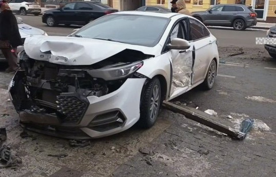    Пешехода госпитализировали в больницу. Фото: Госавтоинспекция Уфы.