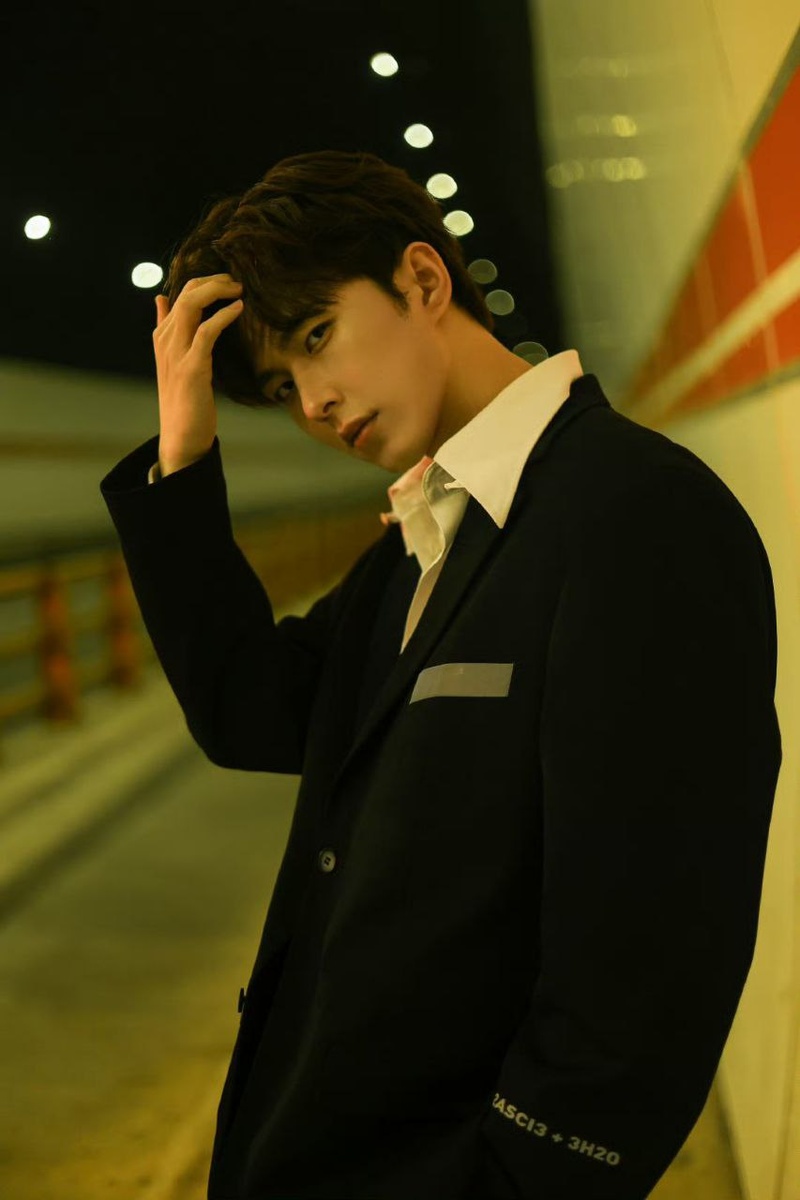 Актёр Ли Гэян, 28 лет. Смотрите галерею...