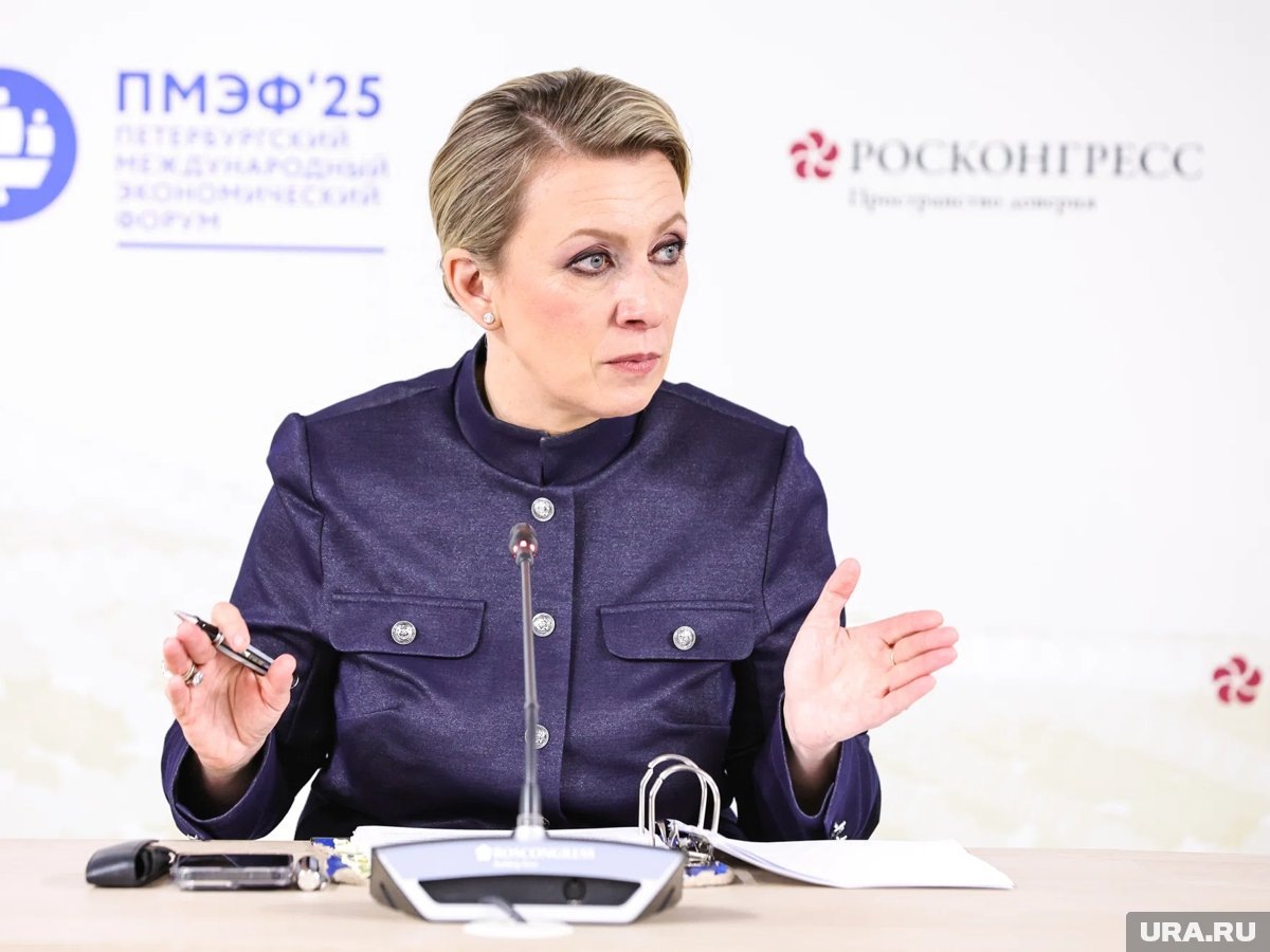     Захарова считает, что США неприемлемо давит на Кубу