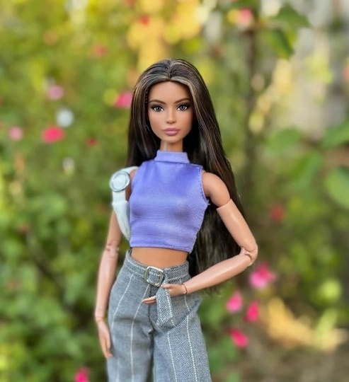 Загадочная Лина