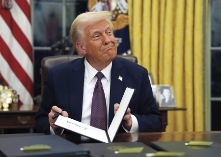    Заключить сделку и переключиться на выборы. Насколько Трамп зависит от разрешения украинского конфликта? Мнение Алексея Черняева