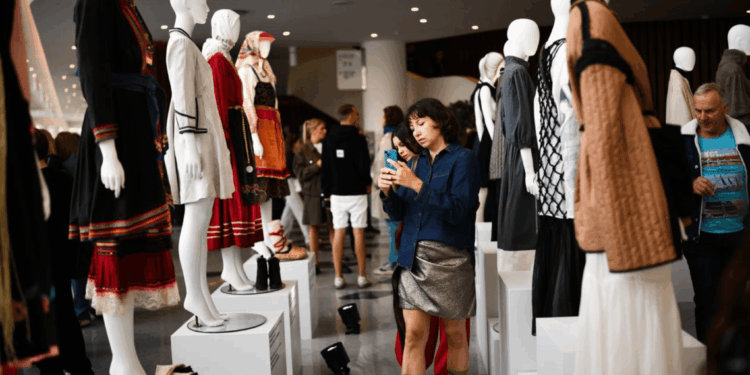    Минпромторг РФ