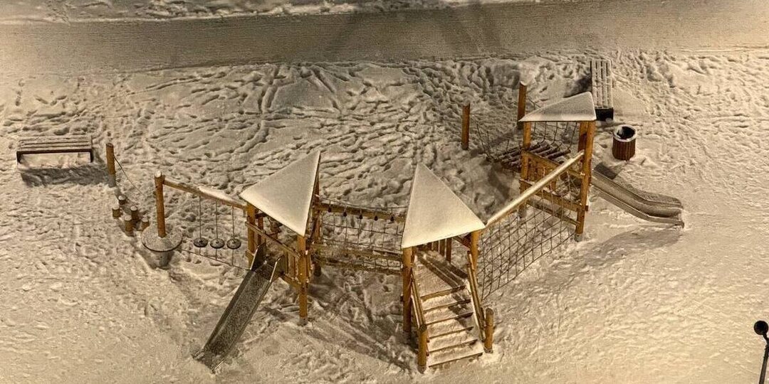 Девятилетний мальчик ушел кататься с горки в Петербурге и не вернулся домой