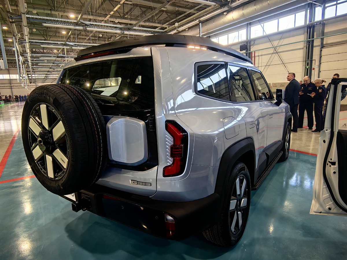 В России началось производство нового внедорожника. Источник иллюстрации - Василий Сергеев / РГ (rg.ru)