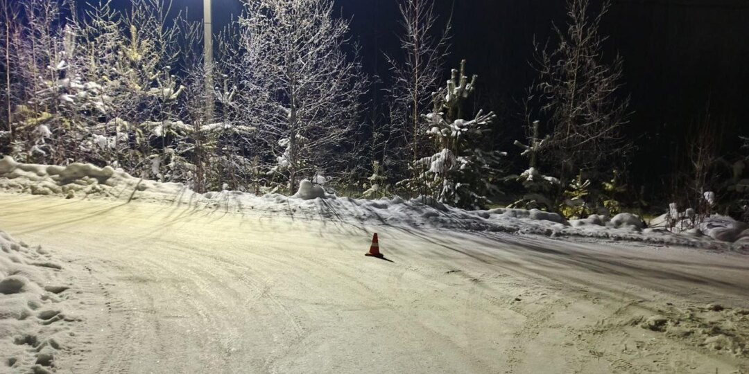 В Устьянском округе школьница попала под машину во время катания на «ватрушке»