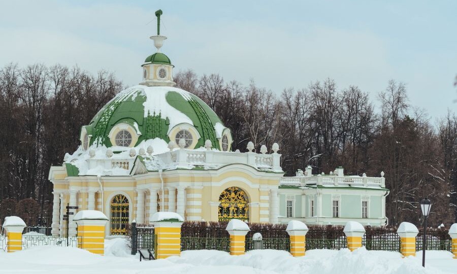 Сергунина: В Москве подготовили серию аудиогидов «Гуляем по районам»