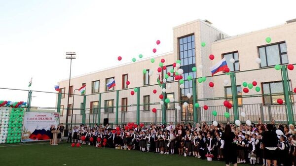    © Foto / Русский дом в Таджикистане