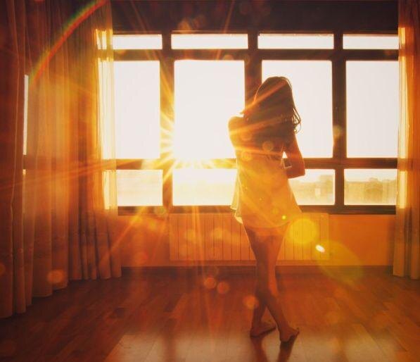 Облегчение приходит не через выводы.
Оно просто становится заметным.