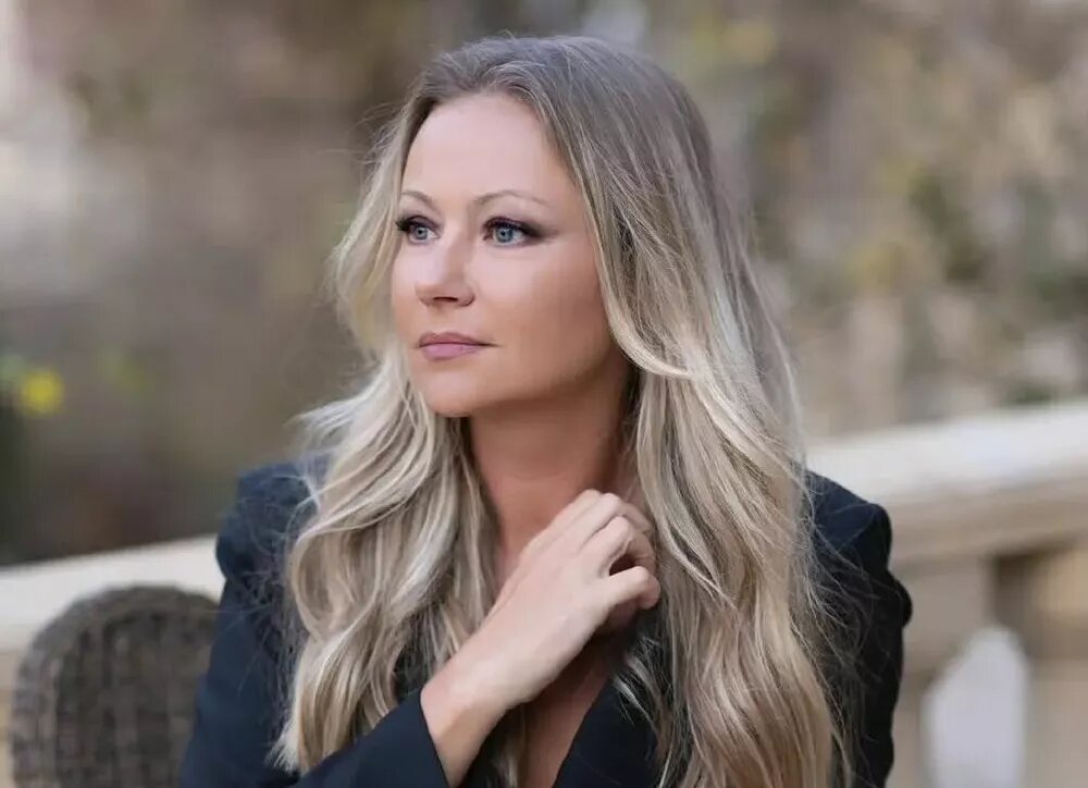    Мария Миронова впервые за долгое время вышла в соцсети и показала подросшего сына