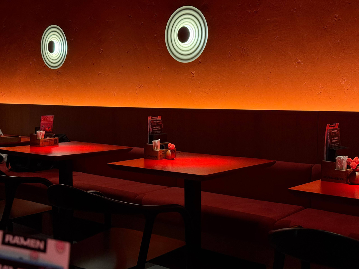 Интерьер в Ra'men LAND на Серпуховской 