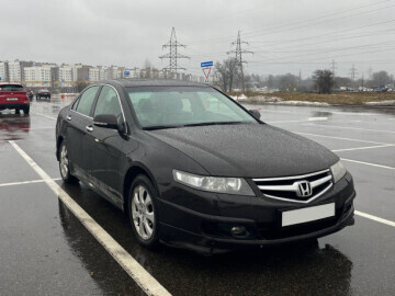 Honda Accord VII