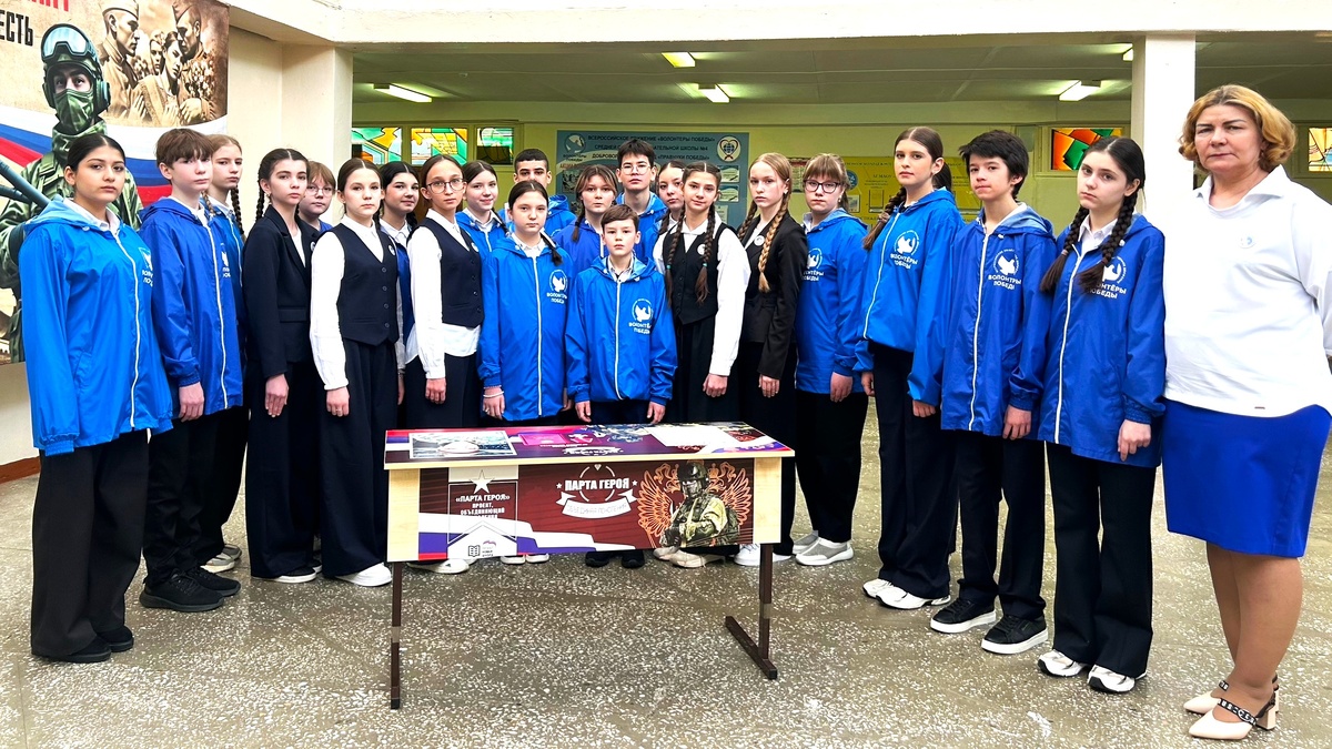    Кадет, герой, защитник: в школе Лангепаса открыли парту имени Кирилла Панфилова