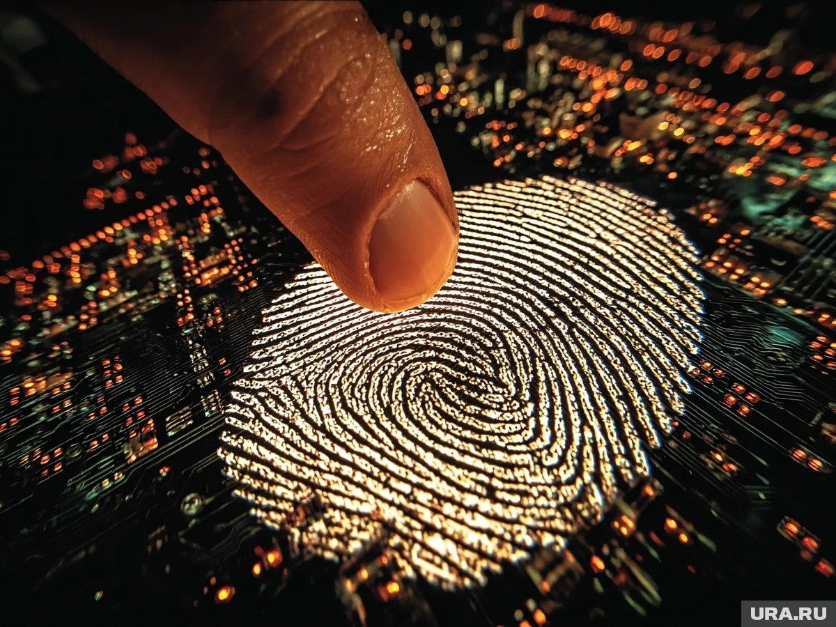     1 февраля принято менять свой пароль