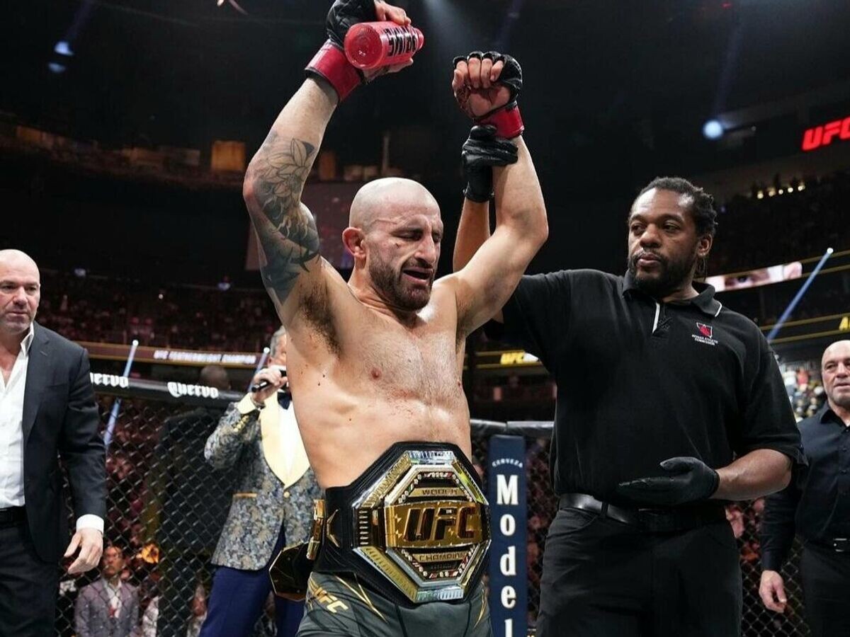    Алекс Волкановски | © UFC