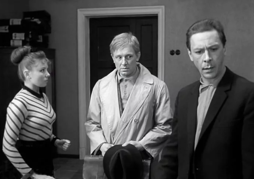 Кадр из фильма «Берегись автомобиля»