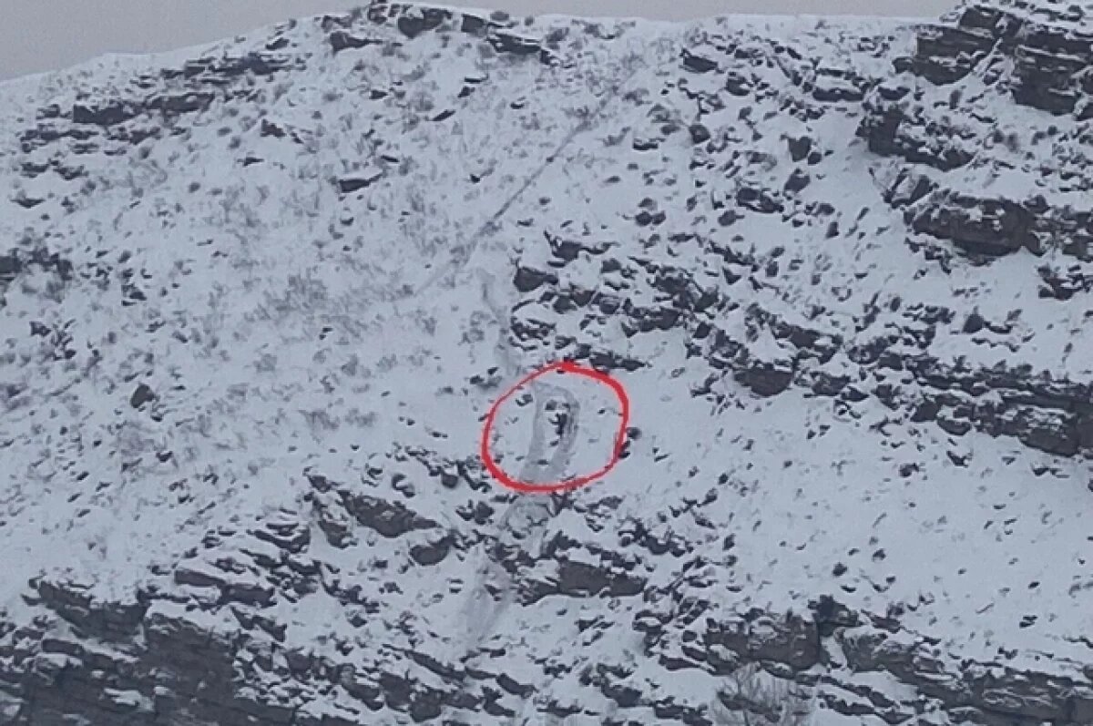    Мужчина сорвался с горы Хавырга в Туве