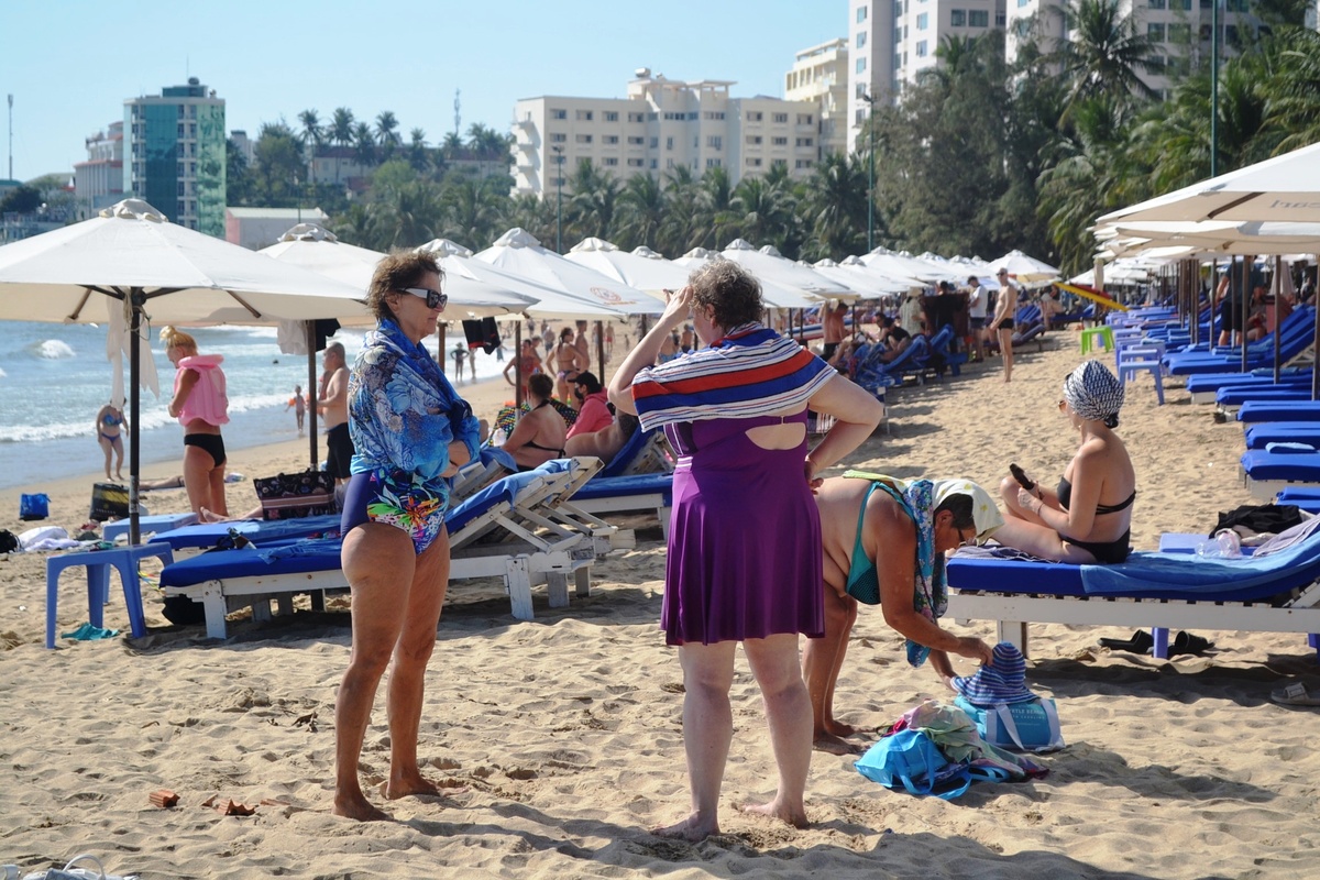 Русские в Нячанге.