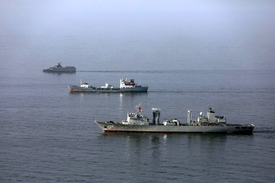    Корабли трех ядерных держав (США, Китая и России) встали в «боевую позу». Фото: Zuma\TASS
