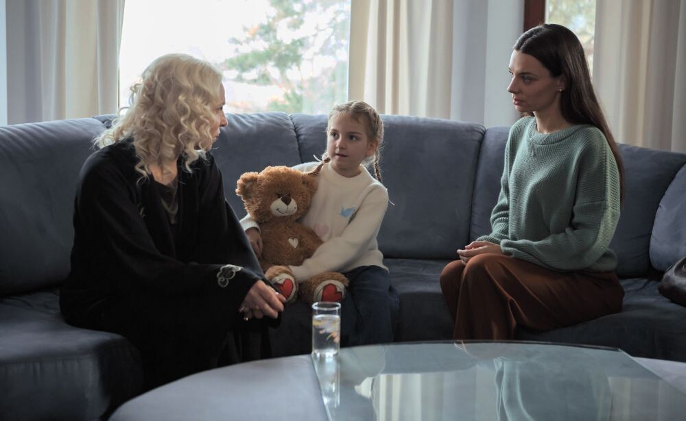 В роли кино-возлюбленной Ирина Шеянова