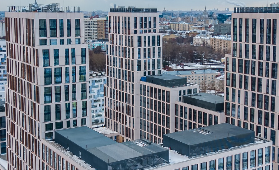 На фото фасады ЖК PRIDE, с которыми мы работали в 2025 году