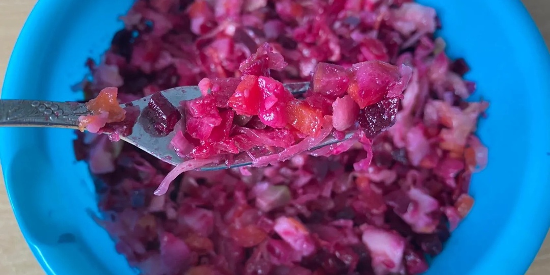 Впервые за долгое время попался новый рецепт венегрета. Ешь и не можешь остановиться. Необычный рецепт. Готовлю тазиками