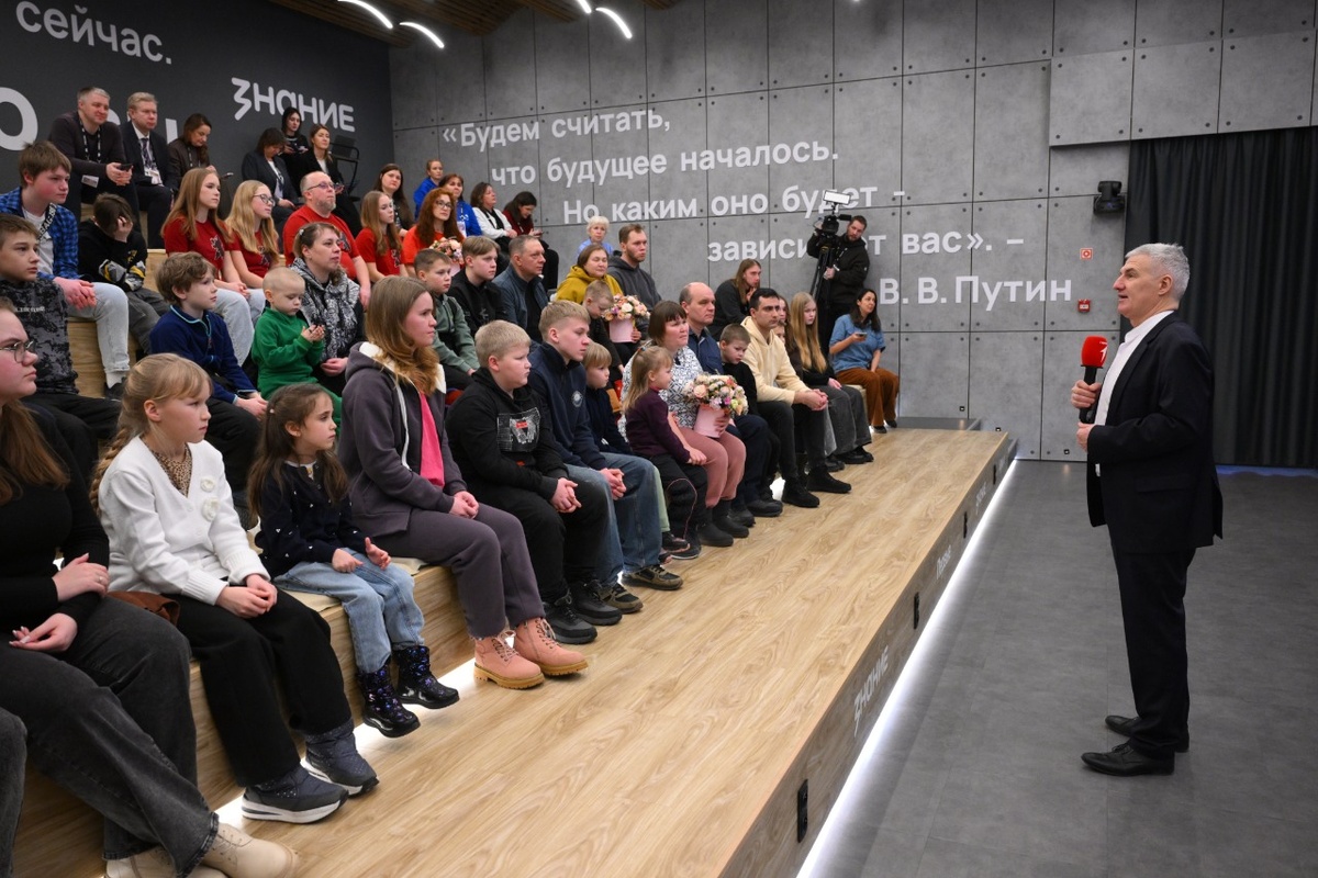 Листайте вправо, чтобы увидеть больше изображений