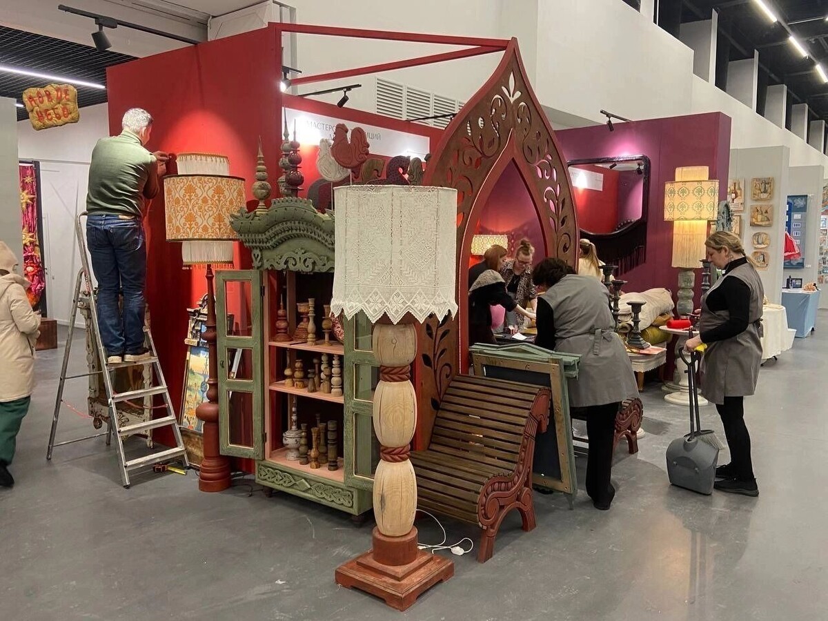    Фото с выставки «АРТ МИР» в 2026 году   newsnn.ru