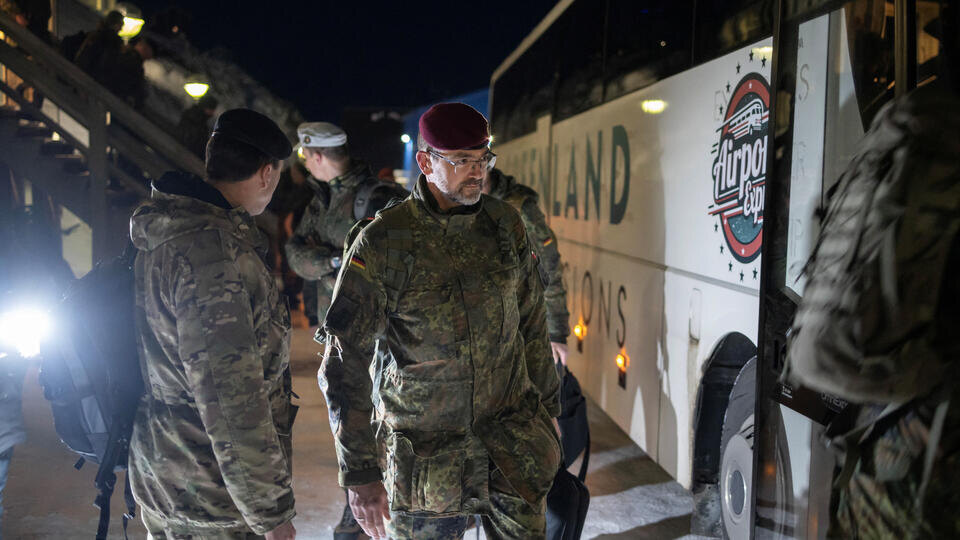     "Миссия выполнена": немецкая оборона Гренландии героически рассыпалась за час REUTERS/Marko Djurica