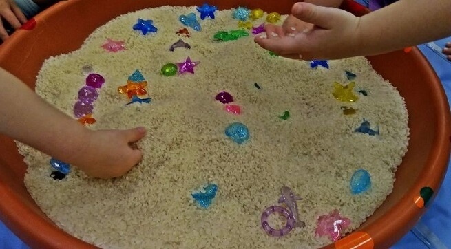 Игры с бусинами и песком