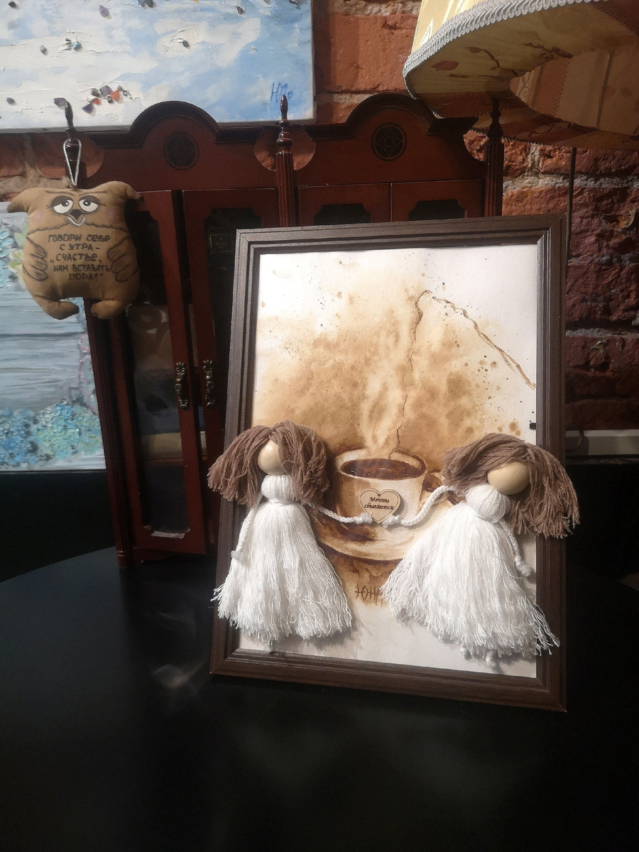 А вот и первая картина