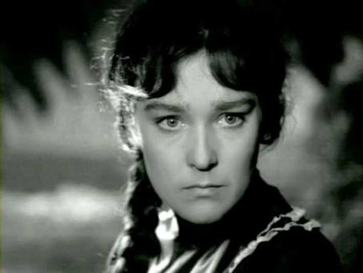 «Когда умру, обо мне будет говорить вся страна!» Ангелы и демоны звезды «Теней…» Александры Завьяловой