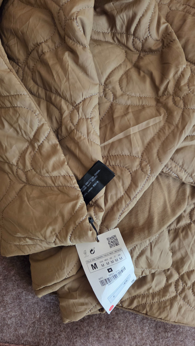 Новое с этикеткой .