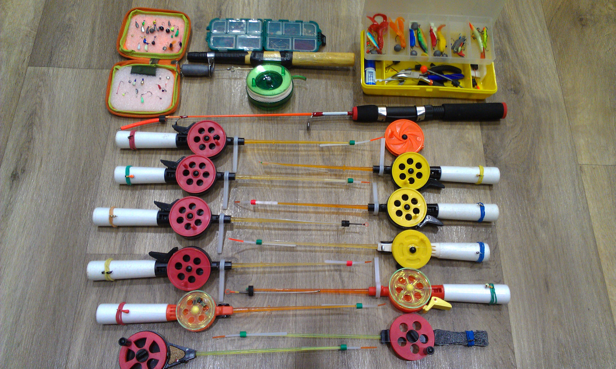 Зимние удочки.